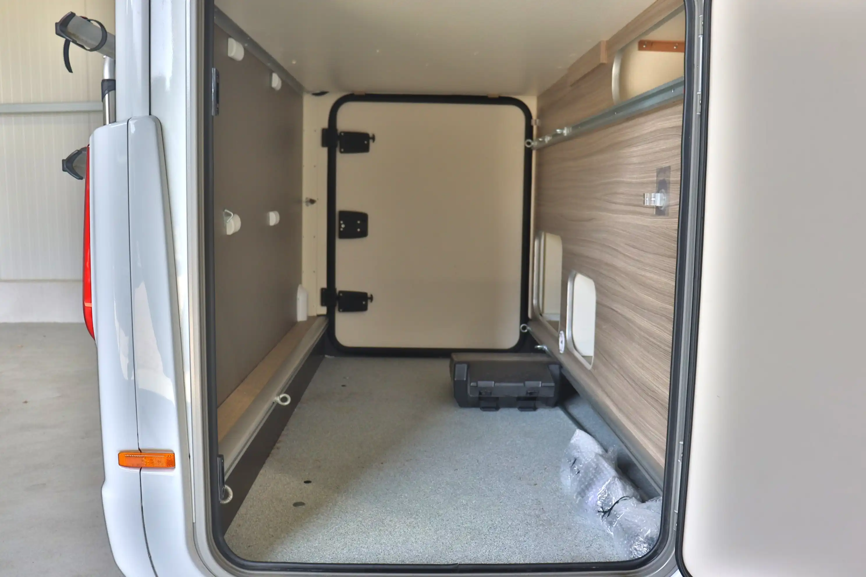 BUERSTNER Travel Van 620 G Harmony Line